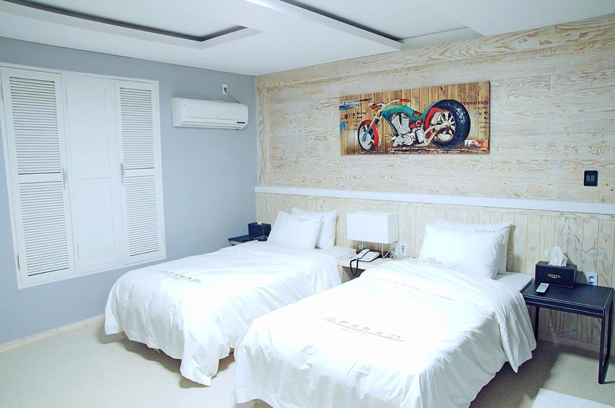 Opera 21 Hotel Jeonju Luaran gambar