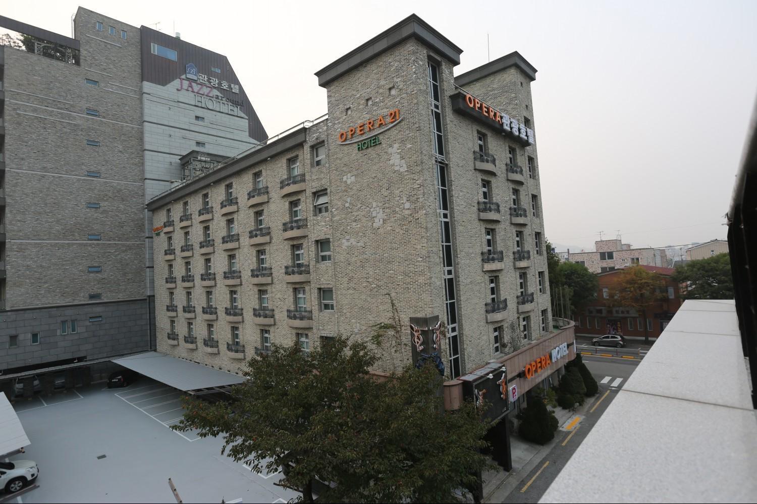 Opera 21 Hotel Jeonju Luaran gambar