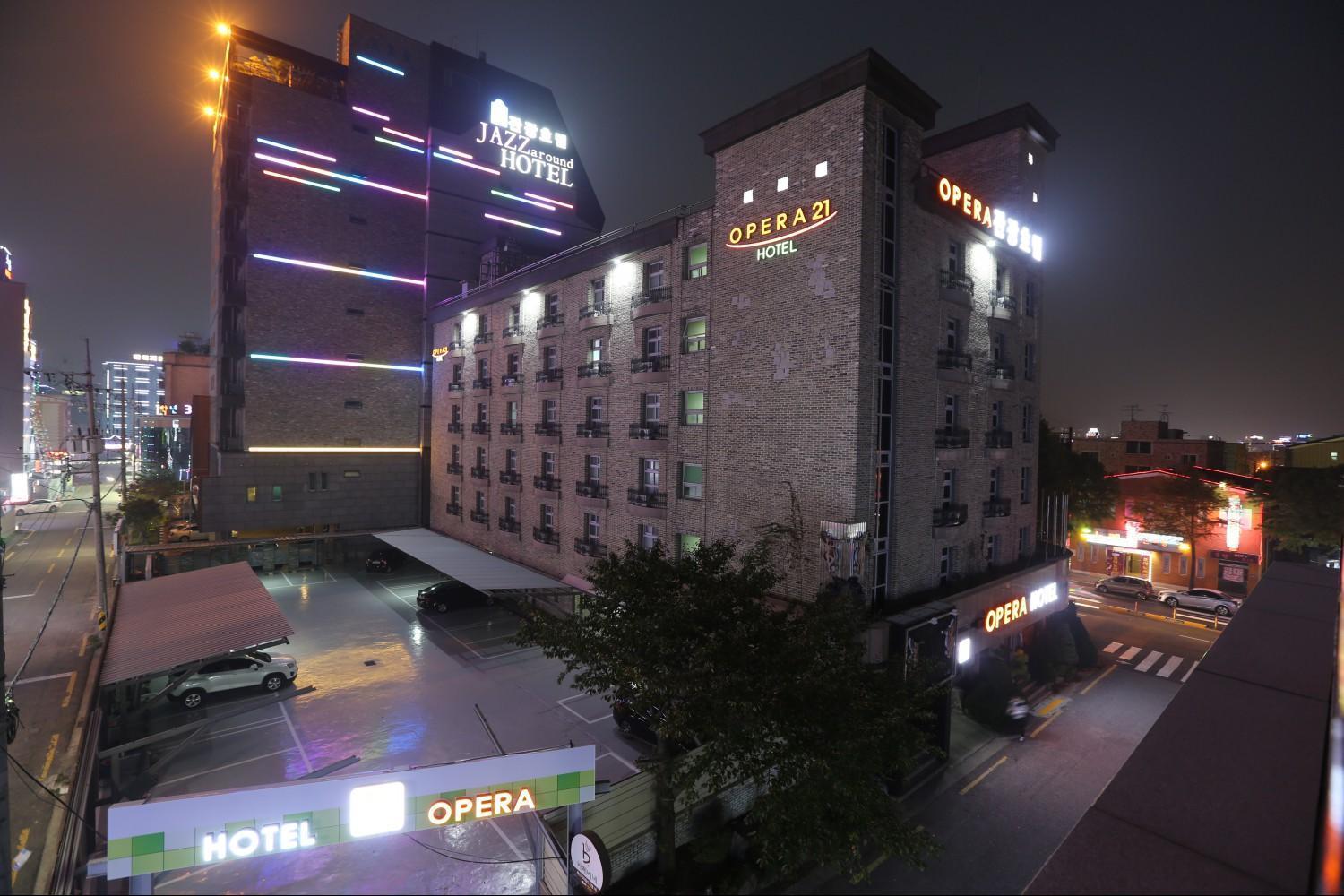 Opera 21 Hotel Jeonju Luaran gambar