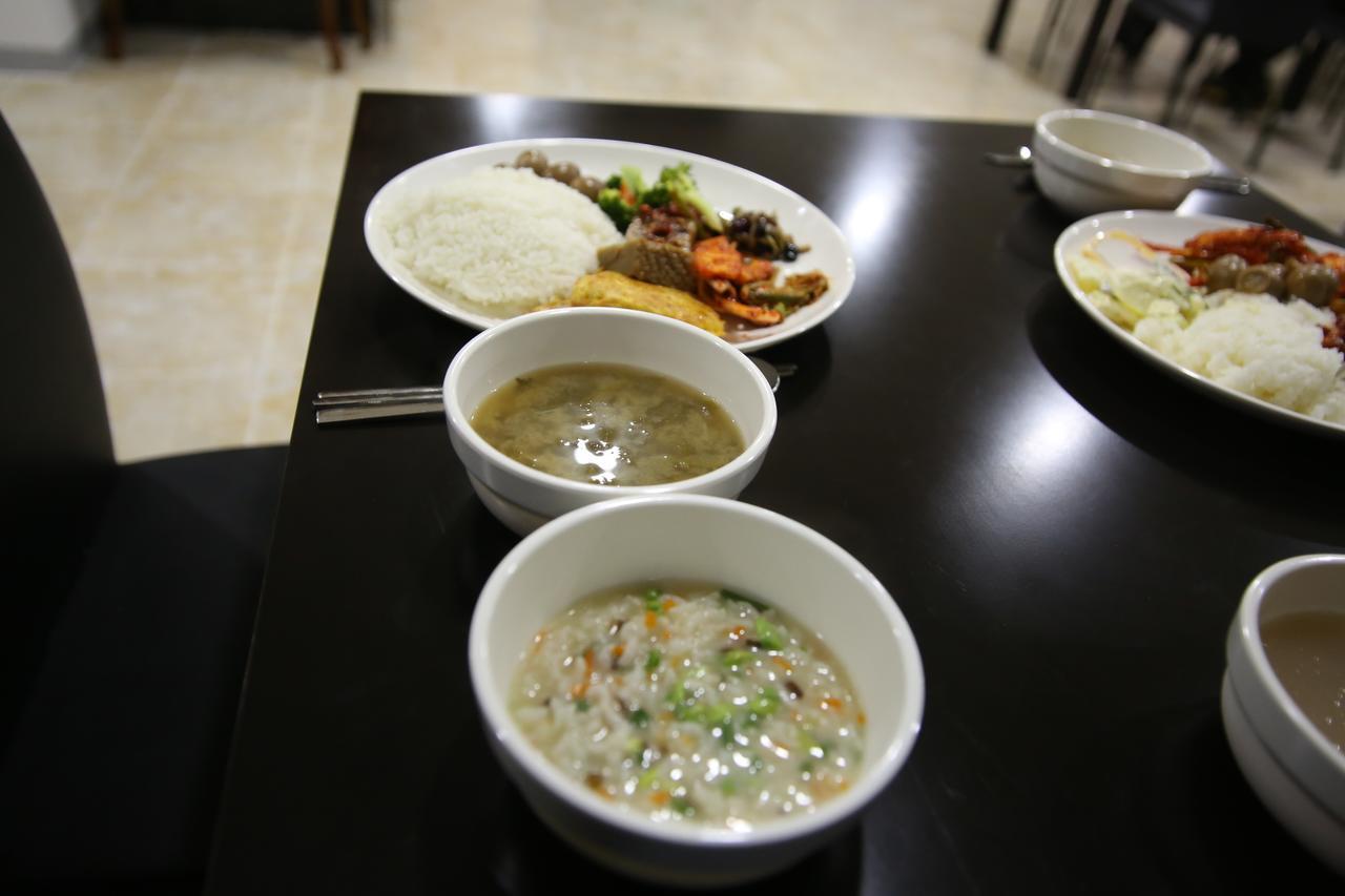 Opera 21 Hotel Jeonju Luaran gambar